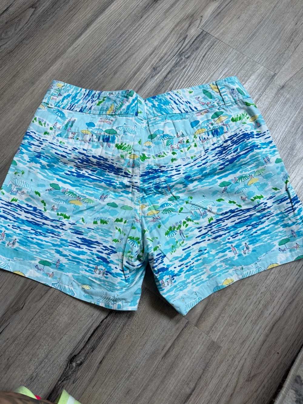 Lilly Pulitzer Aqua Beach Print Shorts with Pink Waistband - Picture 3 of 5